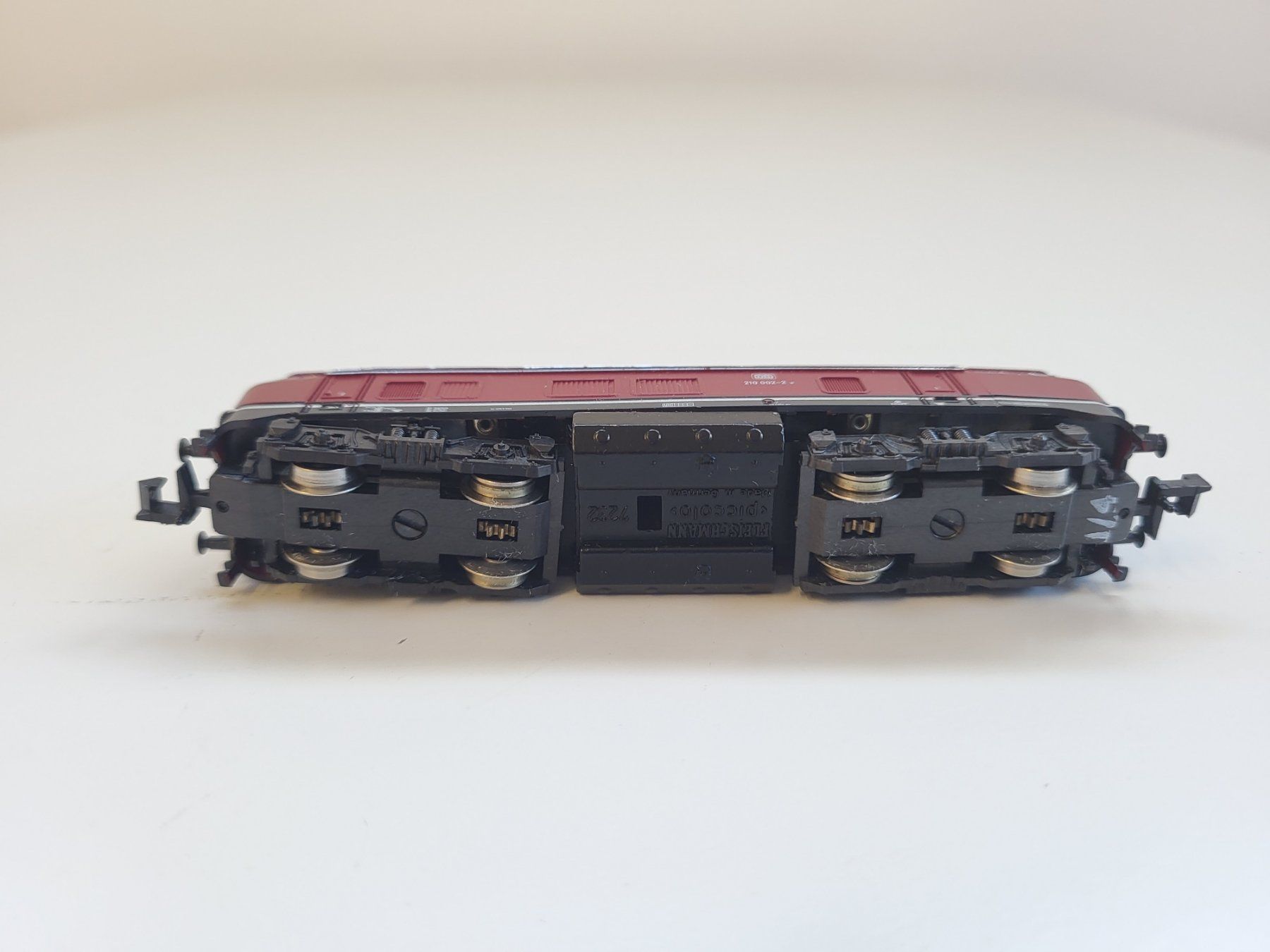 Fleischmann Modelleisenbahnen: Fleischmann 7232 Diesellok 210 002-2 – Gebraucht aus Brügg BE von POU-BELLE 2