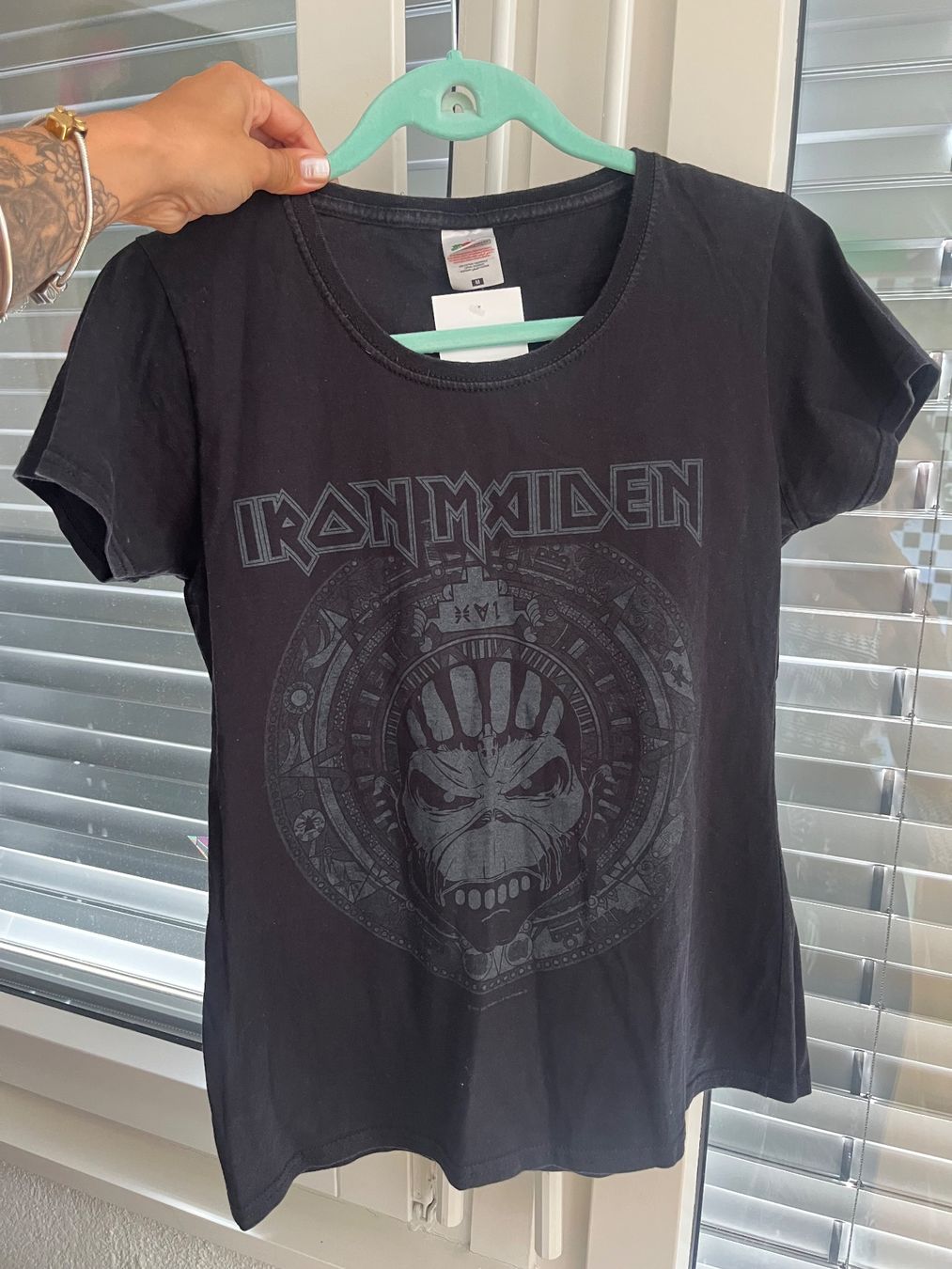 T-shirt: Iron Maiden T-Shirt – Usato da Zürich venduto da laribuechel