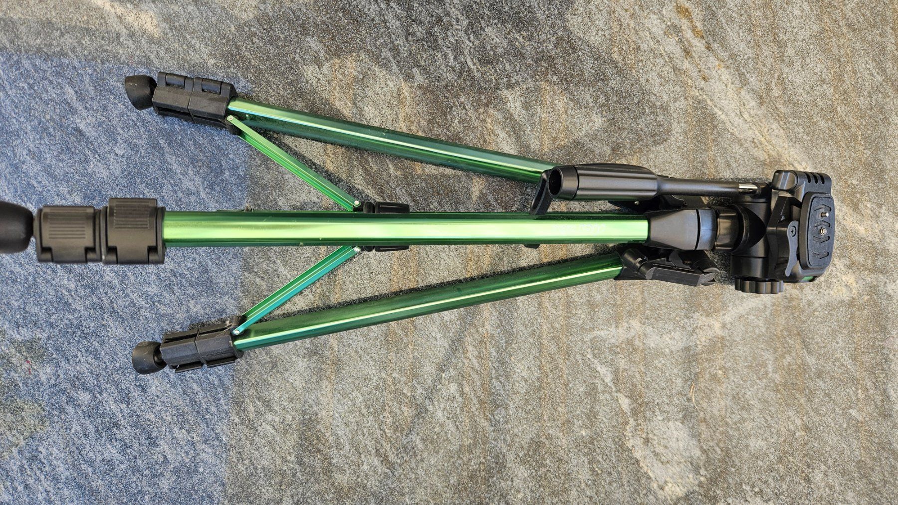 Hama Treppiedi & Teste: Stativ Hama Star 260 – Usato da Meyriez venduto da Zigzagzug