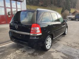 Opel Zafira Platz 7 