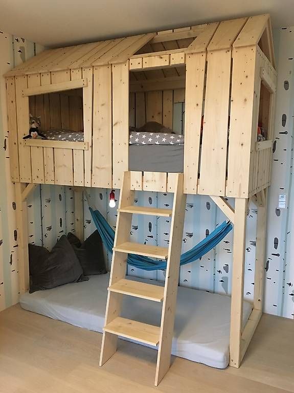 Betten: Baumhaus-Stil Hochbett – Gebraucht aus Meggen von telemama