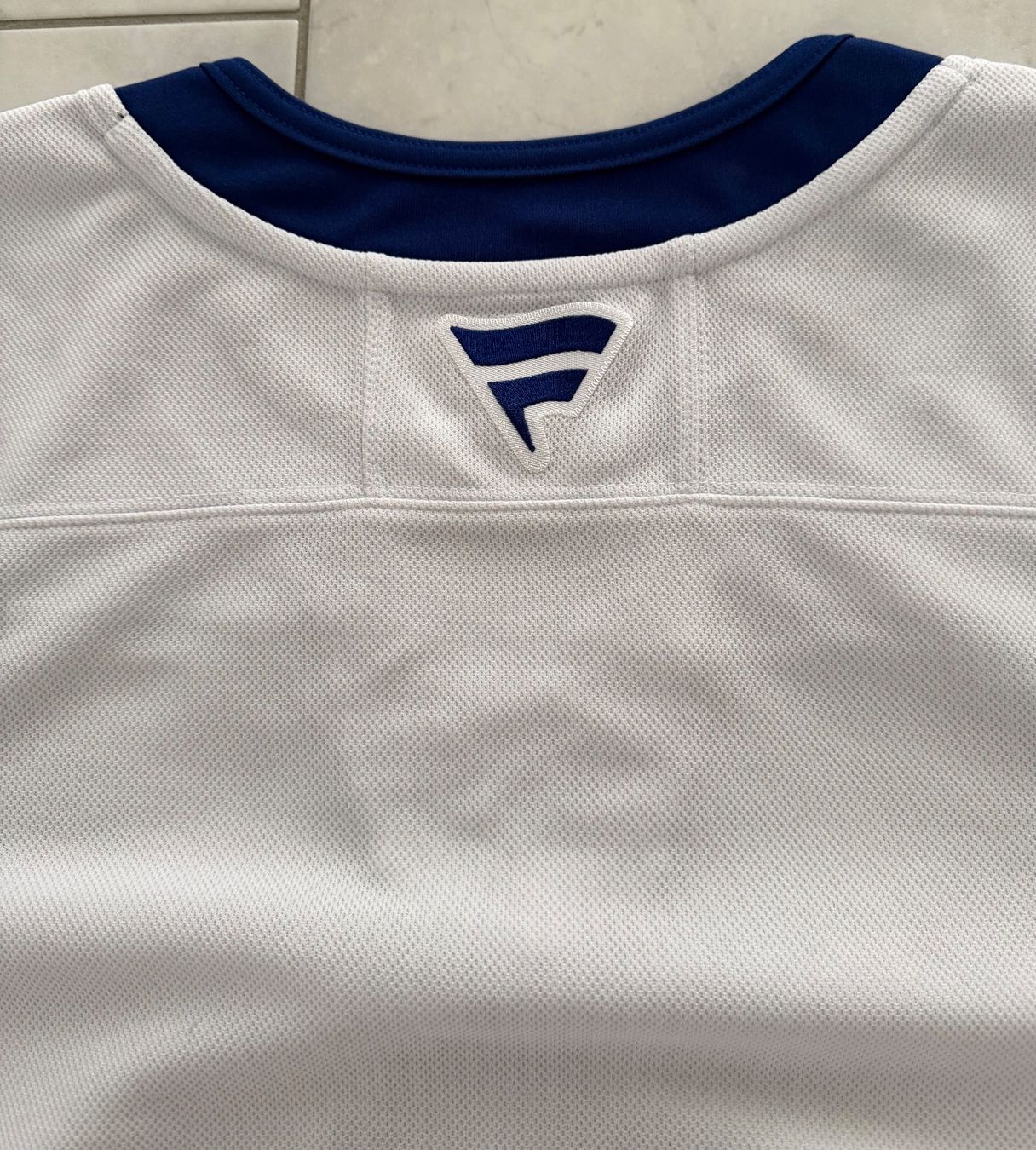 NHL Maillots de corps & Pantalons: Toronto Maple Leafs Premium Jersey – Neuf avec emballage d'origine à Studen BE par Ironbonehead 6