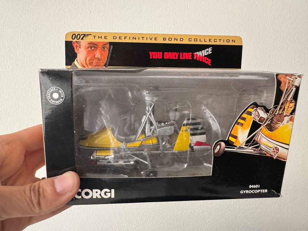 CORGI TOYS SPACE SHUTTLE Moonraker james bond navette 007 film