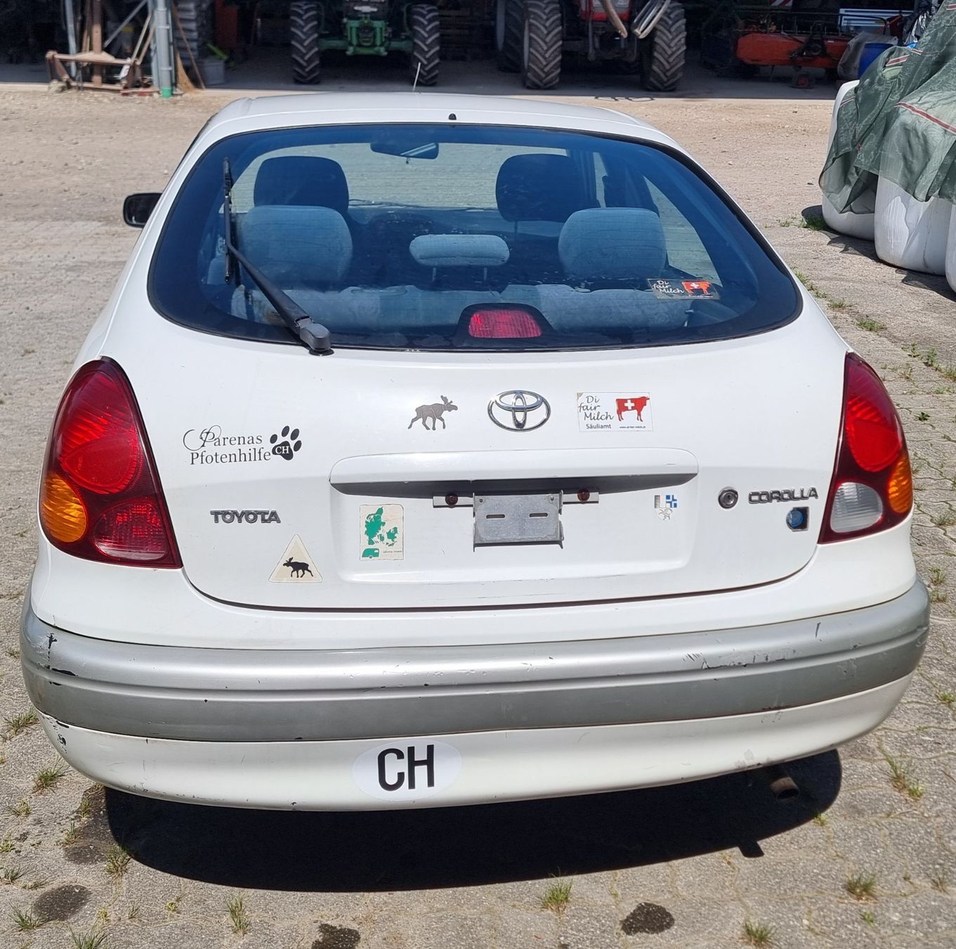 Toyota Automobili: Toyota Corolla 1600 LB – Usato da Knonau venduto da yvo_py8l 3