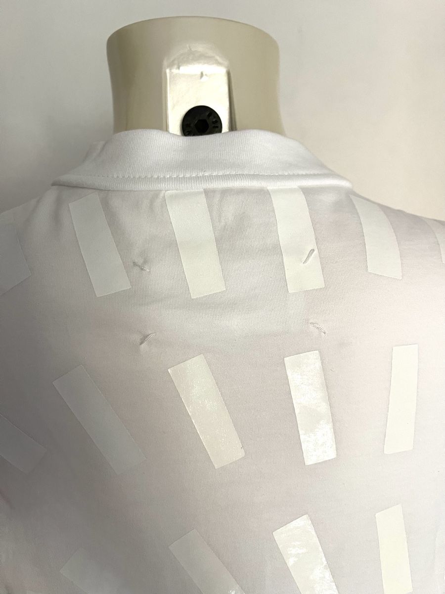Maison Margiela T-shirt: Maison Margiela t-shirt new – Nuovo (secondo la descrizione) da Barna venduto da orbuyorcry 3