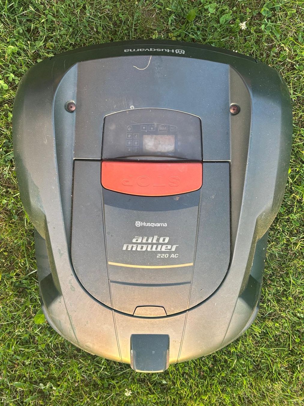 Rasenmäher: Automower 220 – Gebraucht aus Zollikon von Vivibeni 1