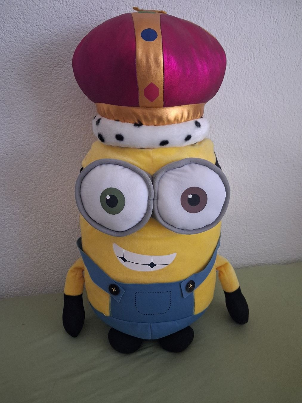 Figuren: Minion King Bob  – Gebraucht aus Bürglen TG von Karpfen13