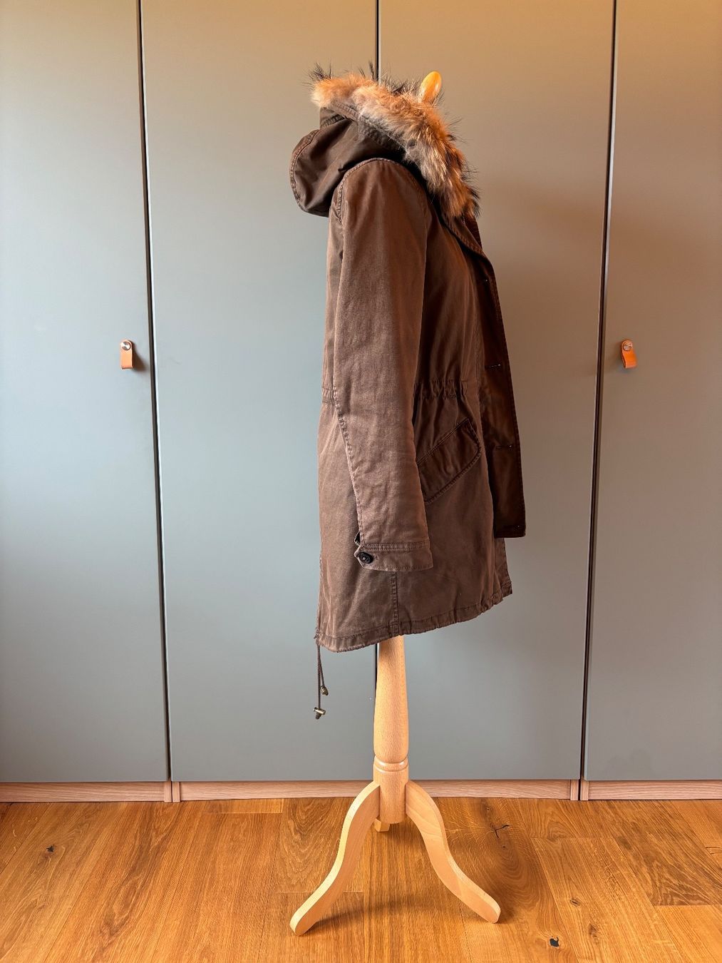 Cappotti: Winter Parka mit Echtfell Kapuze Gr. S – Usato da Davos Dorf venduto da maela_17 1
