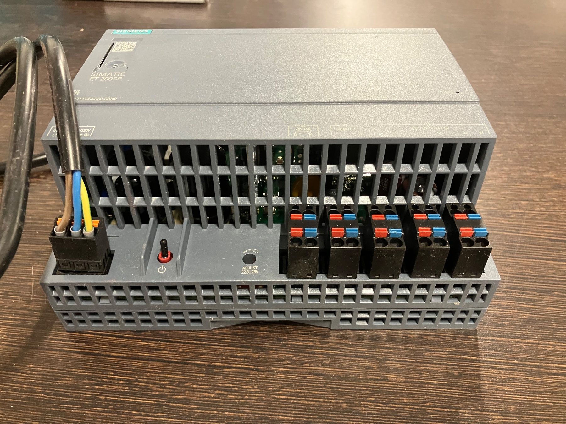 Siemens Elektronikbauteile: siemens Simatic ET 200SP – Gebraucht aus Ilanz von esthihu01