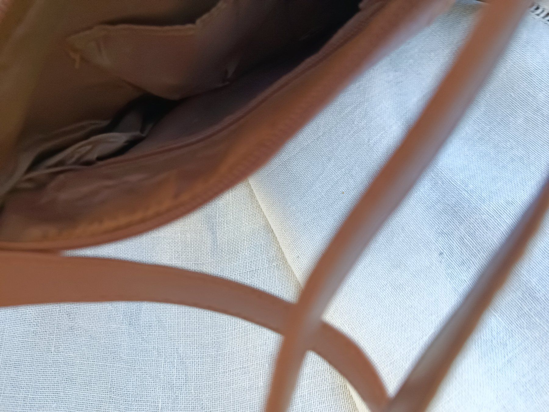 Taschen für Damen: Herziges kleine Umhänge Tasche – Gebraucht aus Sargans von Benziner 2