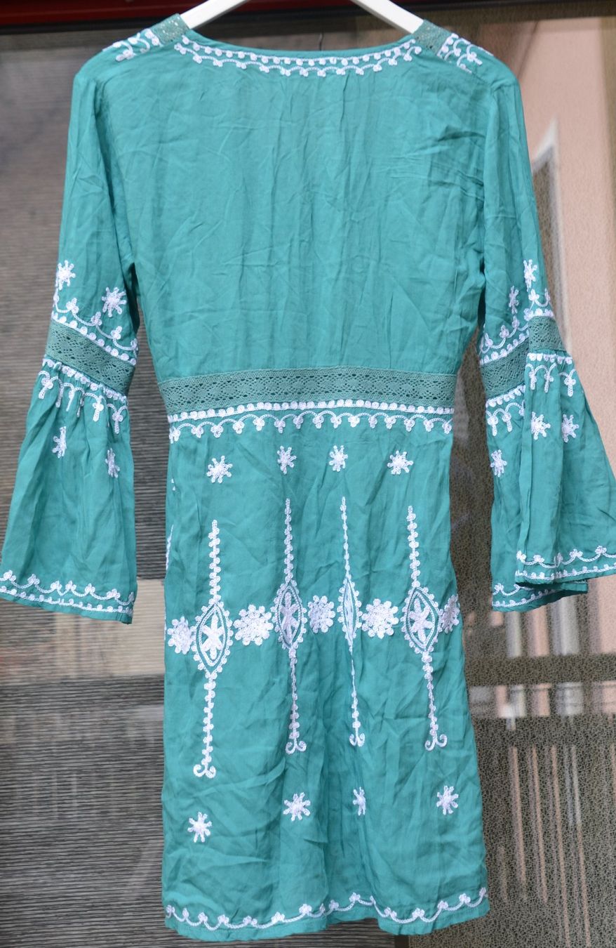 Kleider: KiWi Saint-Tropex  Kleid / robe S / M – Gebraucht aus Collonges von arashee 3