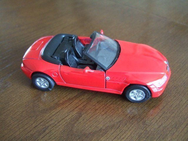 Kit di modellismo & Modellini statici: Auto Modell BMW Z3, 1:34 – Usato da Oberentfelden venduto da Affra01