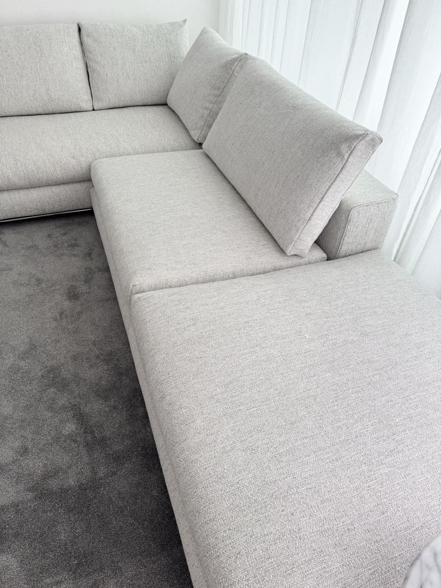 Minotti Sofas: Minotti Hamilton Sofa  – Gebraucht aus Luzern von Cube4 2