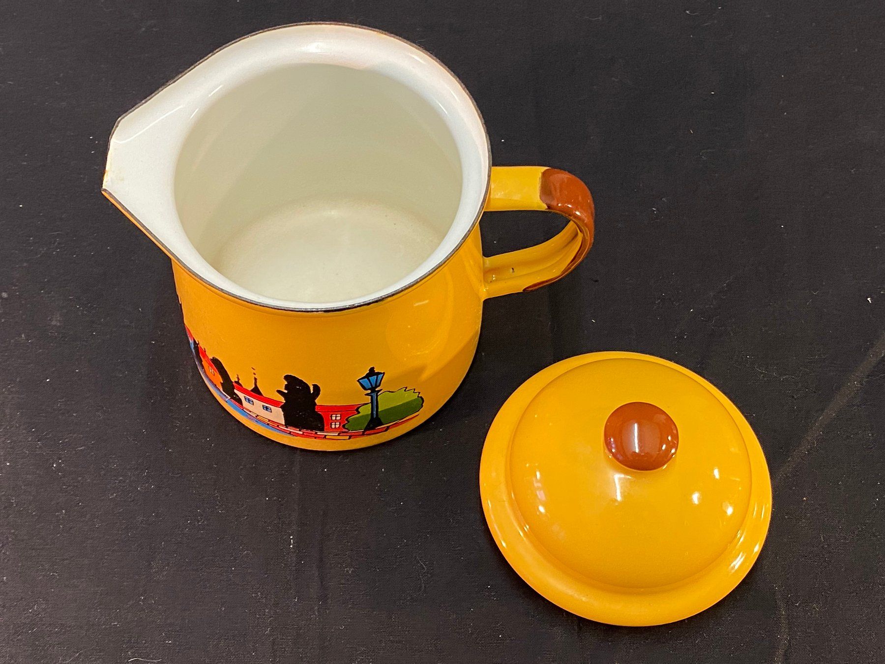Tazze: 5 Vintage Emaille Krug/Becher – Usato da Schaffhausen venduto da VintageCity 6