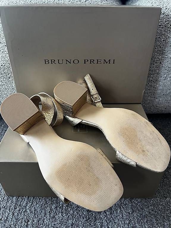 Scarpe da donna: Bruno Premi Sandalen Gr.39 – Usato da Zürich venduto da Magali018 2