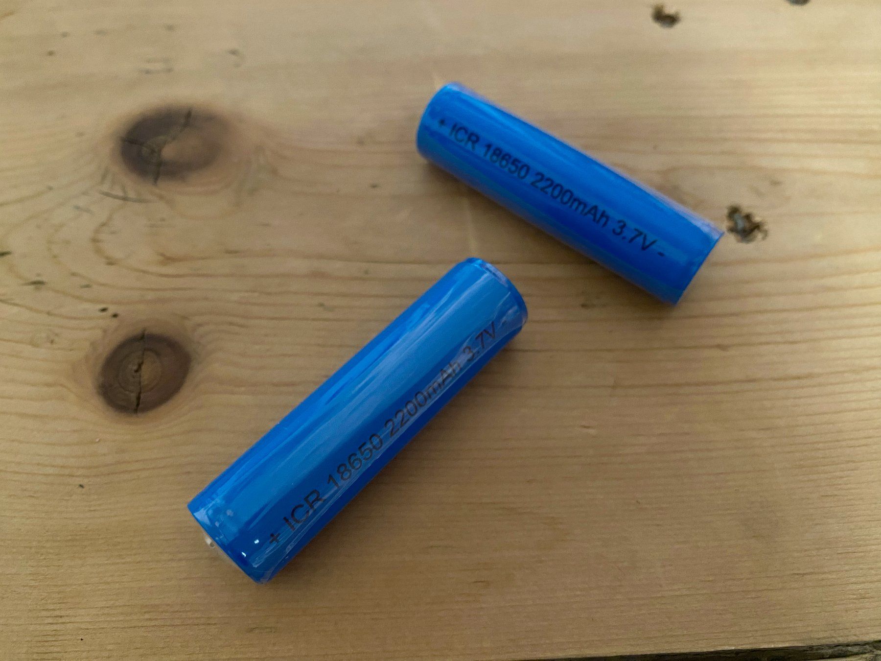 Batterie: 2x Akkus Li-Ion Batterien PKCell 3.7V – Nuovo e nell'imballaggio originale da Zürich venduto da sultaninchen