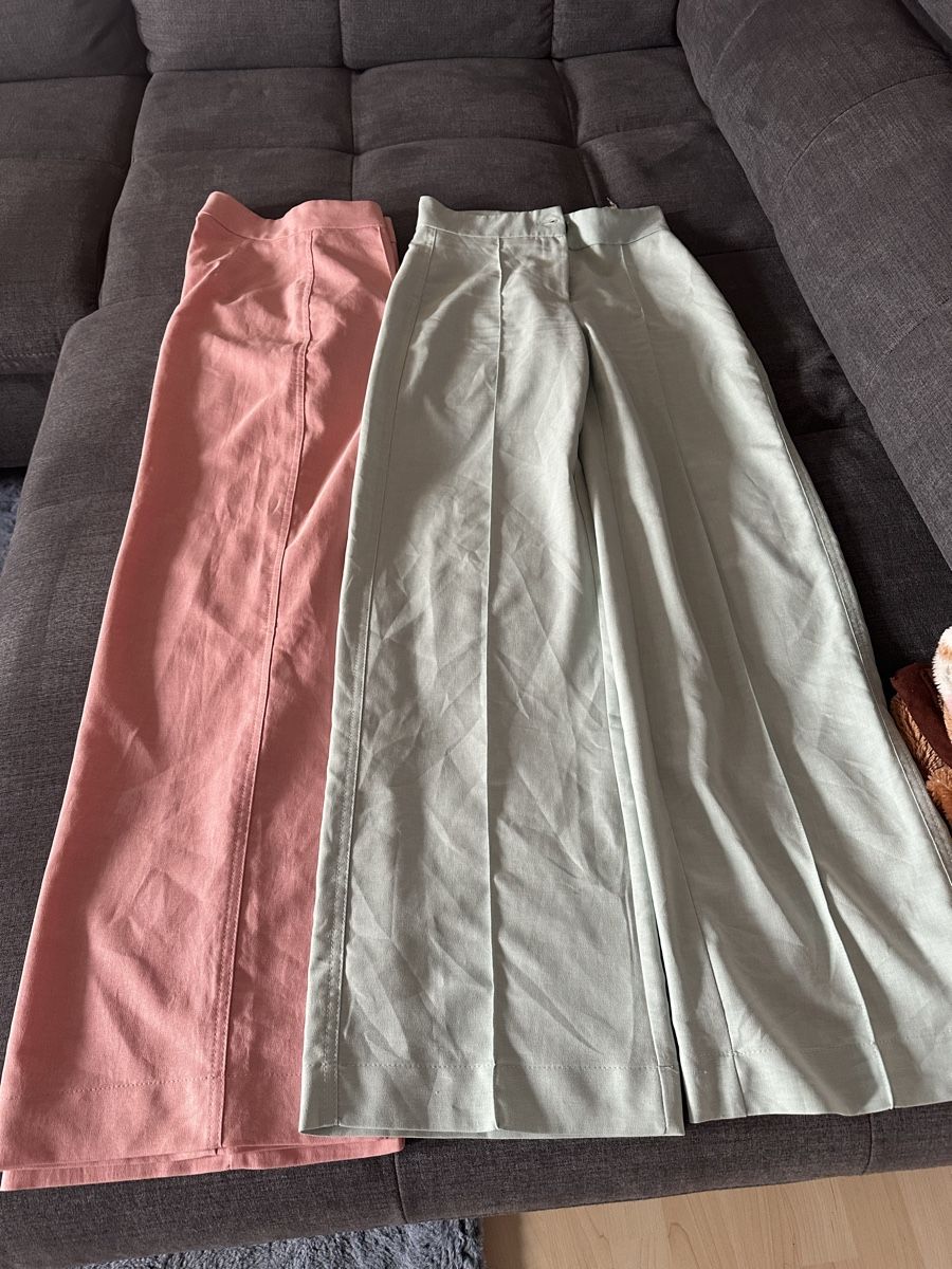 Bershka Pantaloni: Bershka Stoffhose, Grösse 34, Sommerlich. – Usato da Schöfflisdorf venduto da Katrins02 1