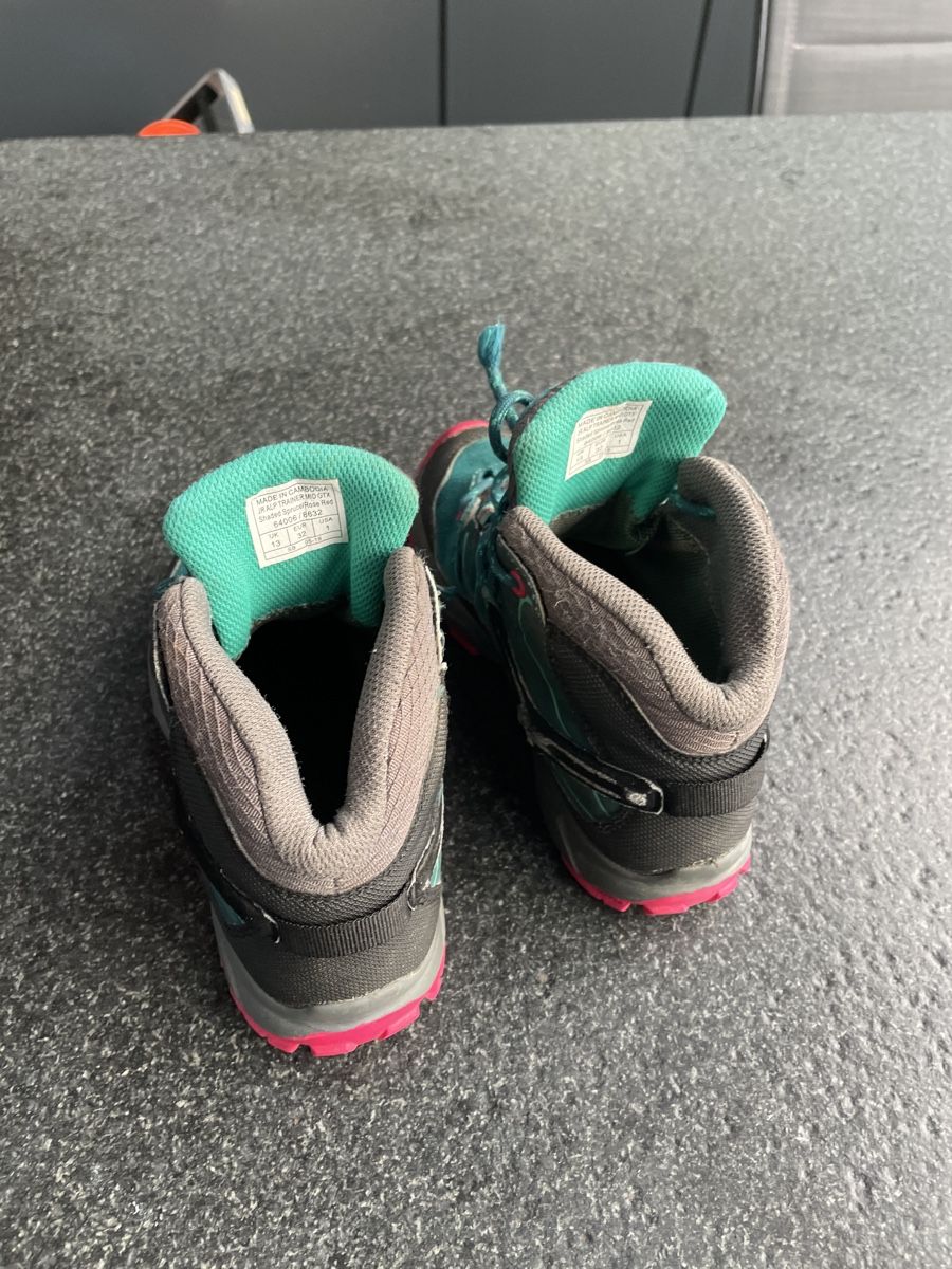 Salewa Scarpe per ragazzi: Salewa Kinderschuhe Große 32 – Usato da Binningen venduto da Rhylax 3