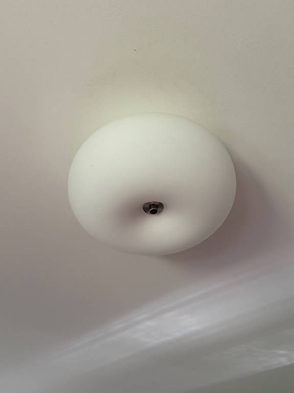 Lustres & lampes de plafonds: Wohnzimmer- und Esszimmerleuchte – D'occasion à Frauenfeld par mon_b6jv