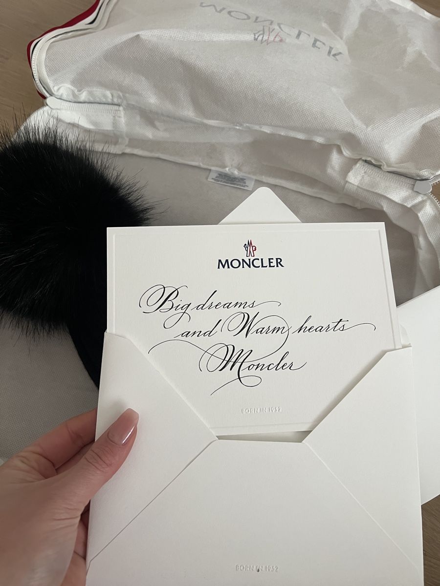 Moncler Copricapi, berretti & cappellini: MONCLER Wollmütze  – Usato da Rapperswil SG venduto da Tiniva 4