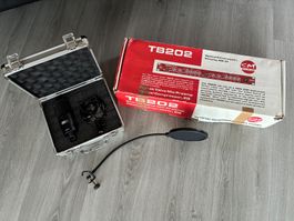 Studiomikrofon Alto ACM4 samt Preamp und Pop-Filter-Schutz