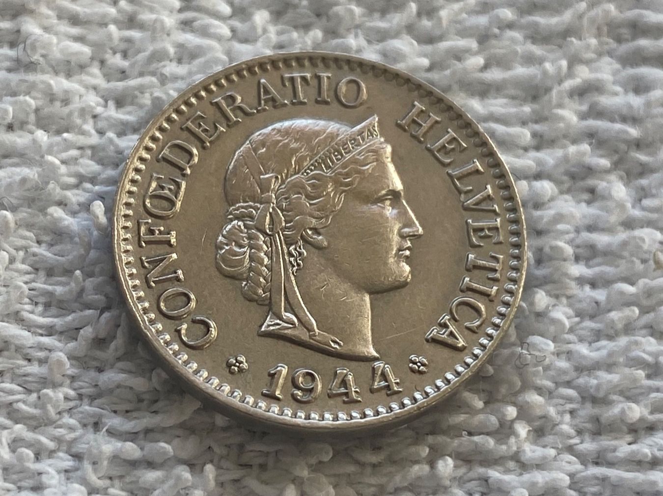 Tutti le monete: 10 centimes/rappen 1944 – Usato da Nyon venduto da Ilmi09
