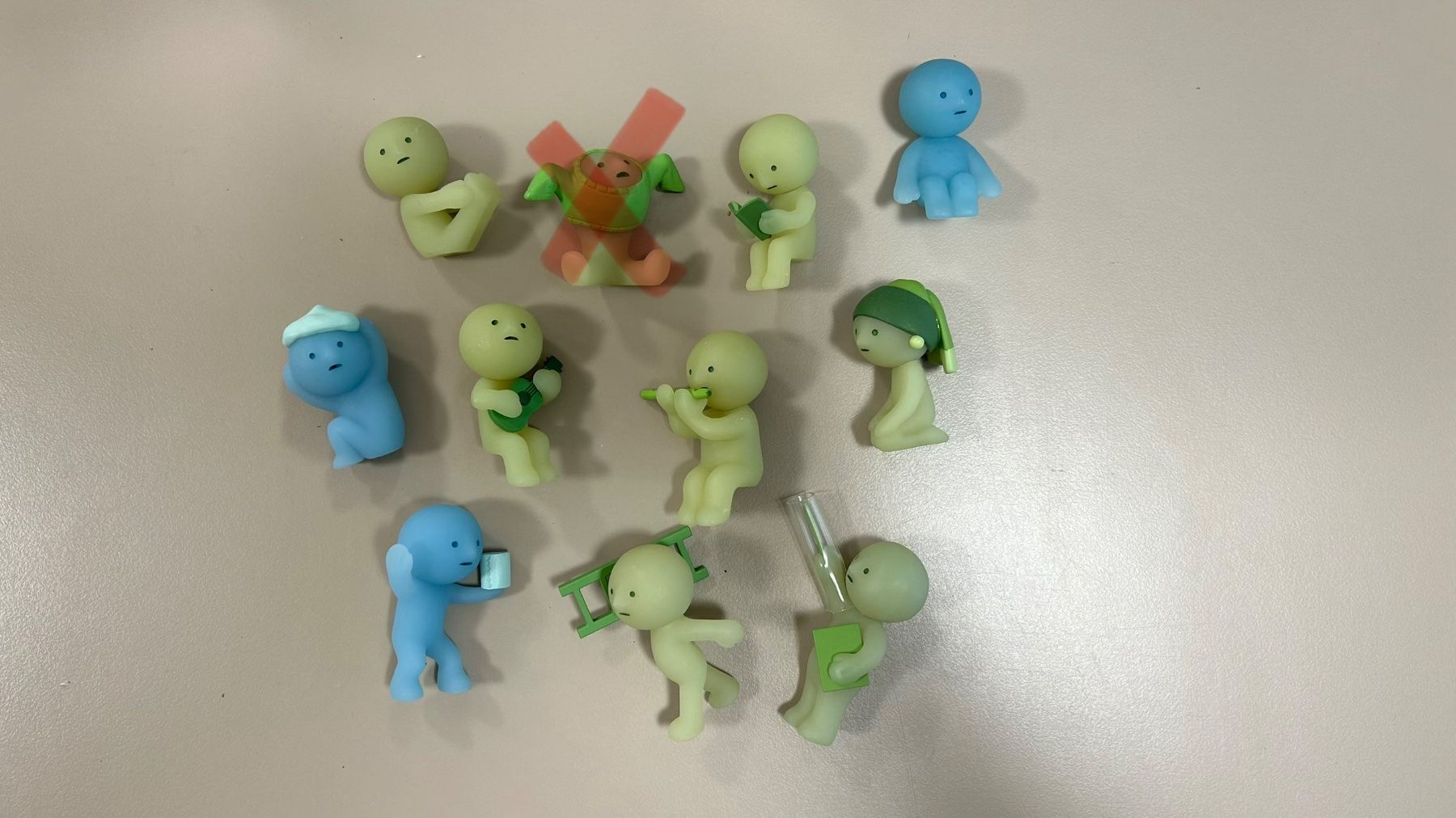 Smiski Figuren: Original SMISKI – Neu (gemäss Beschreibung) aus Basel von kyra.aegerter