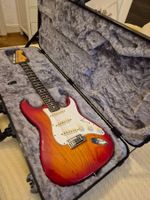 Fender stratocaster american elite Aged Chary modifiziert