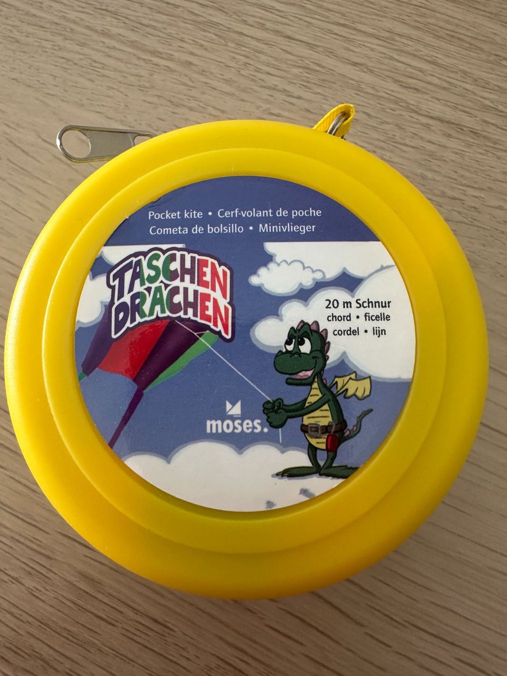 Spielzeuge: Taschen Drachen – Gebraucht aus Urdorf von ARJN 3