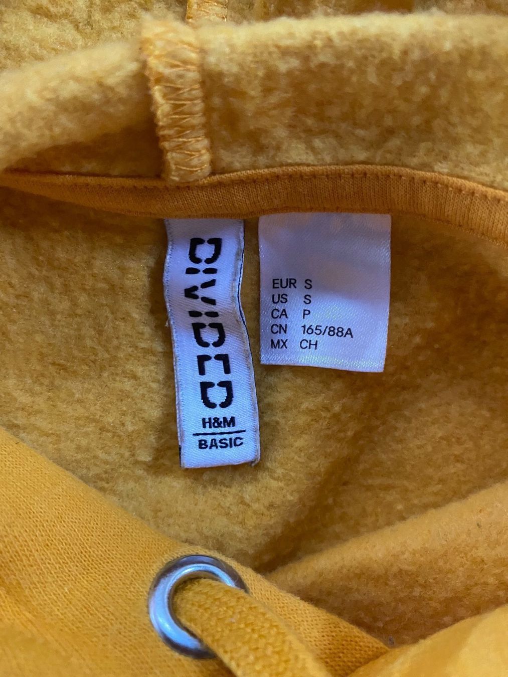 H&M Pullover & Sweatshirts: Hoodie cropped H&M S – Neu (gemäss Beschreibung) aus Altendorf von Ga04 1