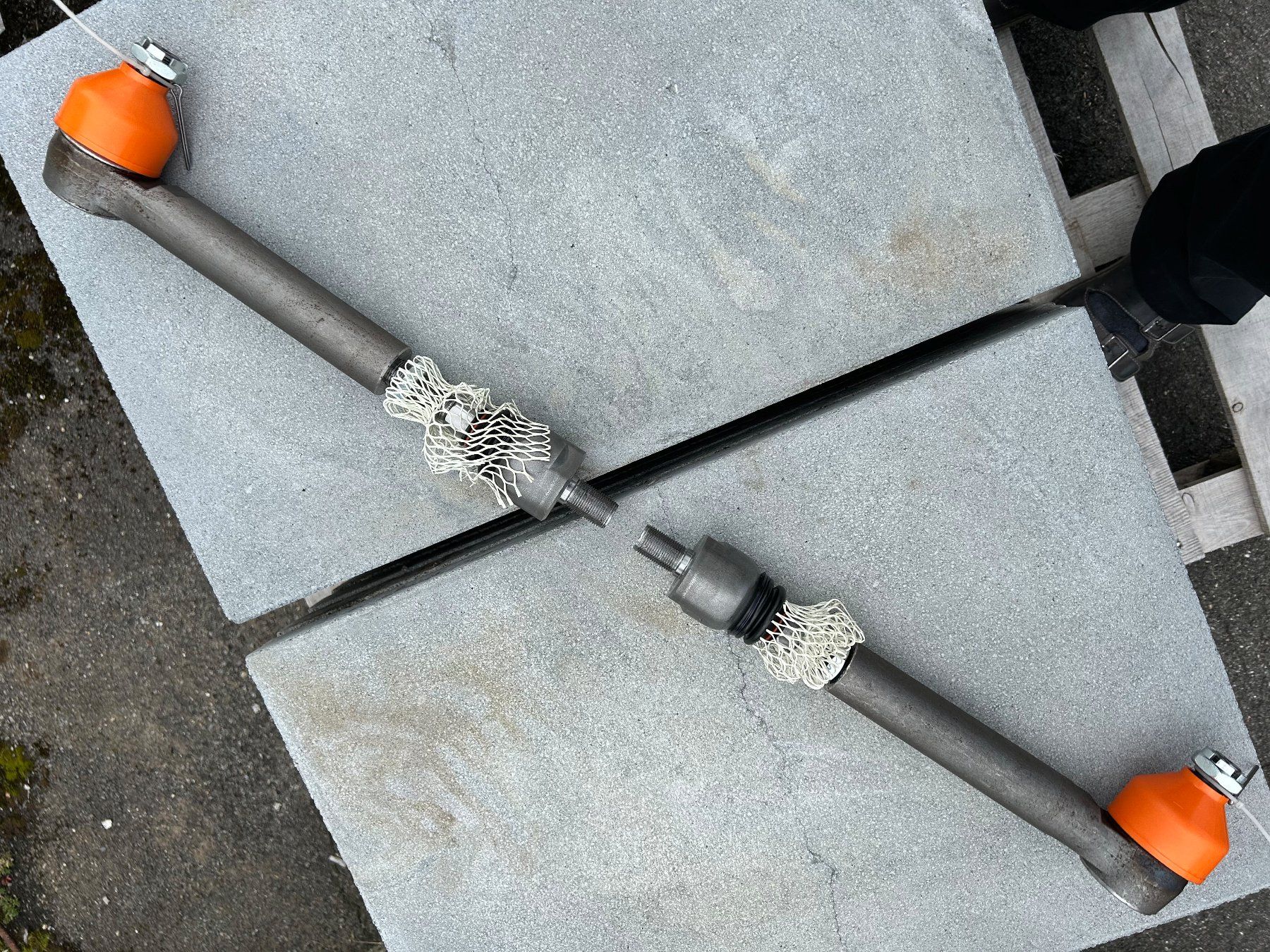 Massey Ferguson Trattori: MF-Spurgelenk Set (Aktion) – Nuovo e nell'imballaggio originale da Rothenthurm venduto da mf-schuler
