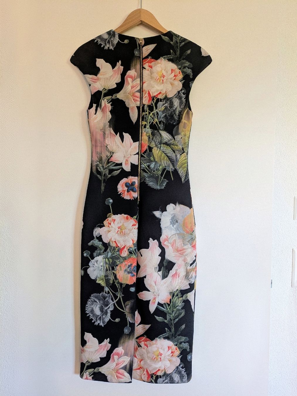 Ted Baker Kleider: Ted Baker Midi-Kleid | Grösse 2 | neuwertig  – Neu (gemäss Beschreibung) aus Wabern von jenglbells 1