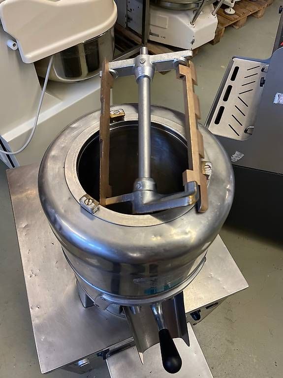 Elettrodomestici da cucina: Ott Freezer FB4 Eismaschine Glacemaschine – Usato da Brugg AG venduto da lali88 3