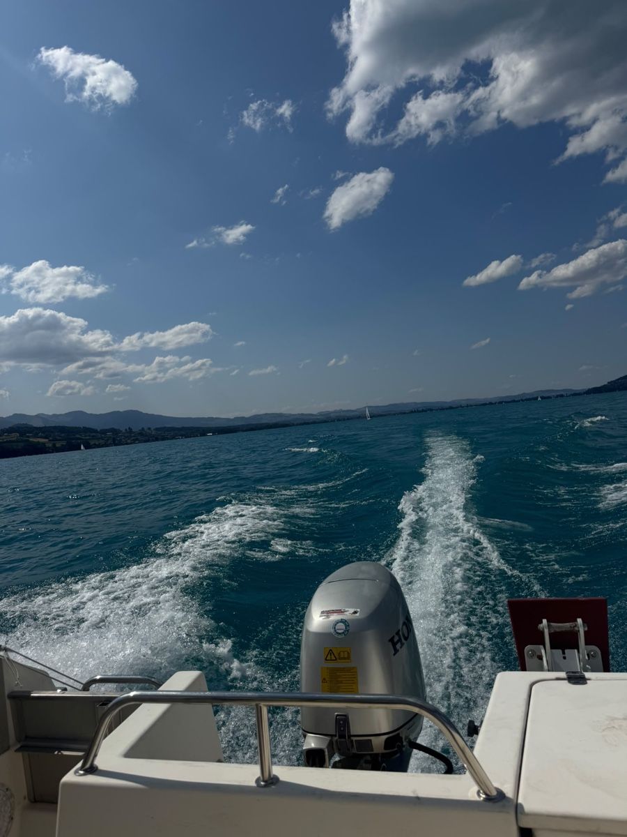 Boote: Motorboot  – Gebraucht aus Boltigen von HugoEgli 7