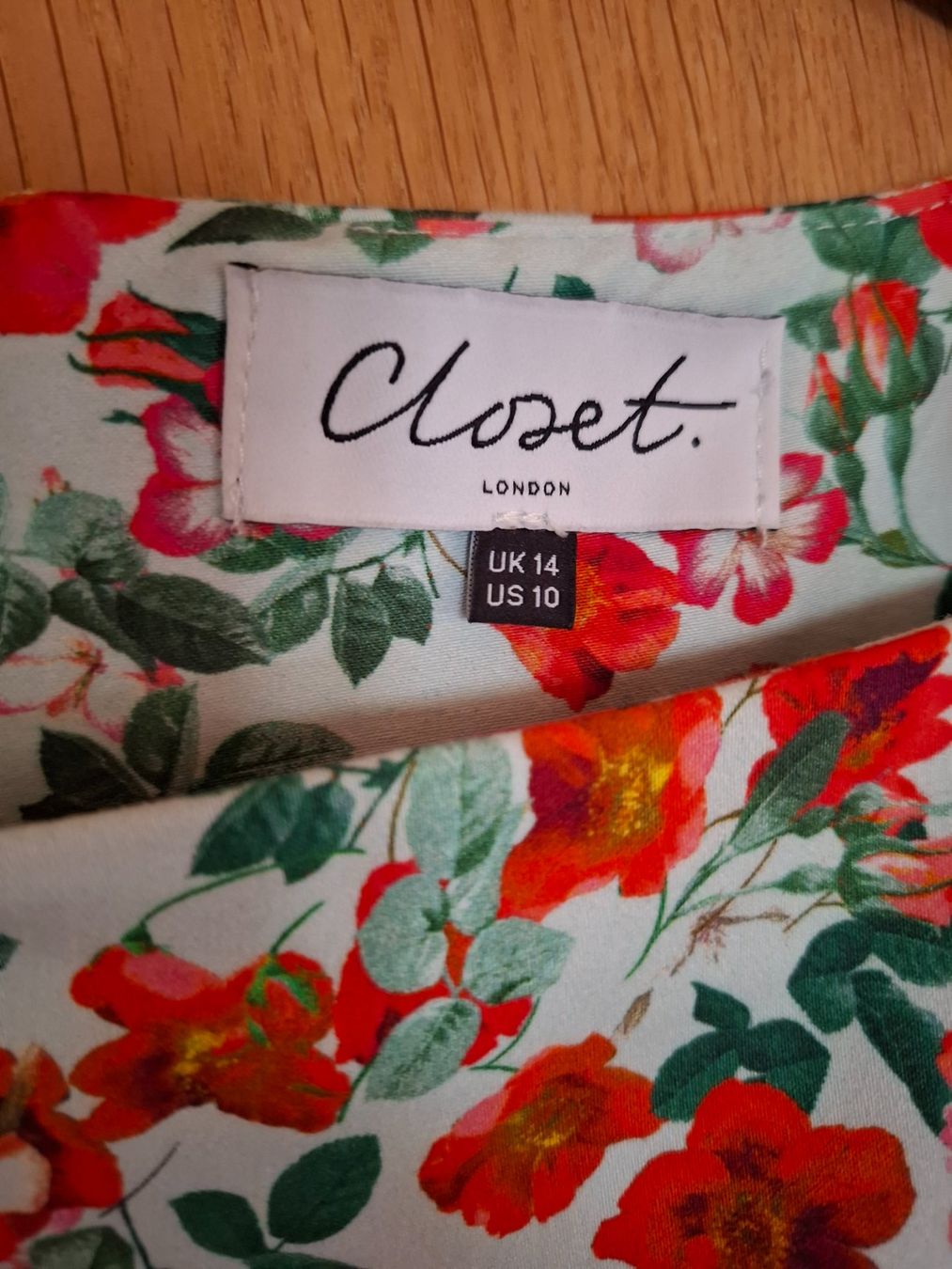 Closet London Vestiti: Sommerkleid mit Blumenmuster Grösse 42 – Usato da Bowil venduto da DELEULEU 1