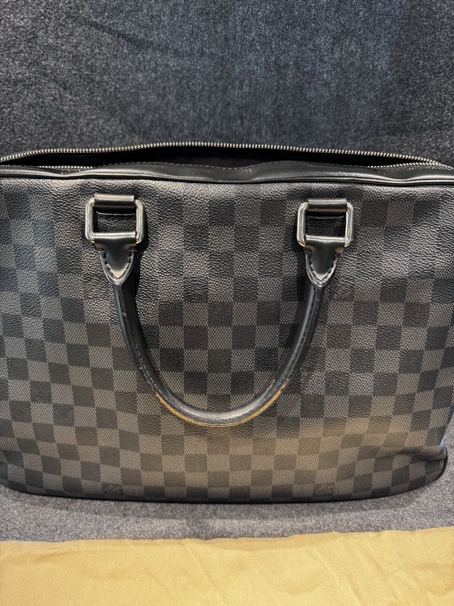 Louis Vuitton Valigie & Borse: Louis Vuitton Aktentasche – Usato da Liestal venduto da KLAG 2
