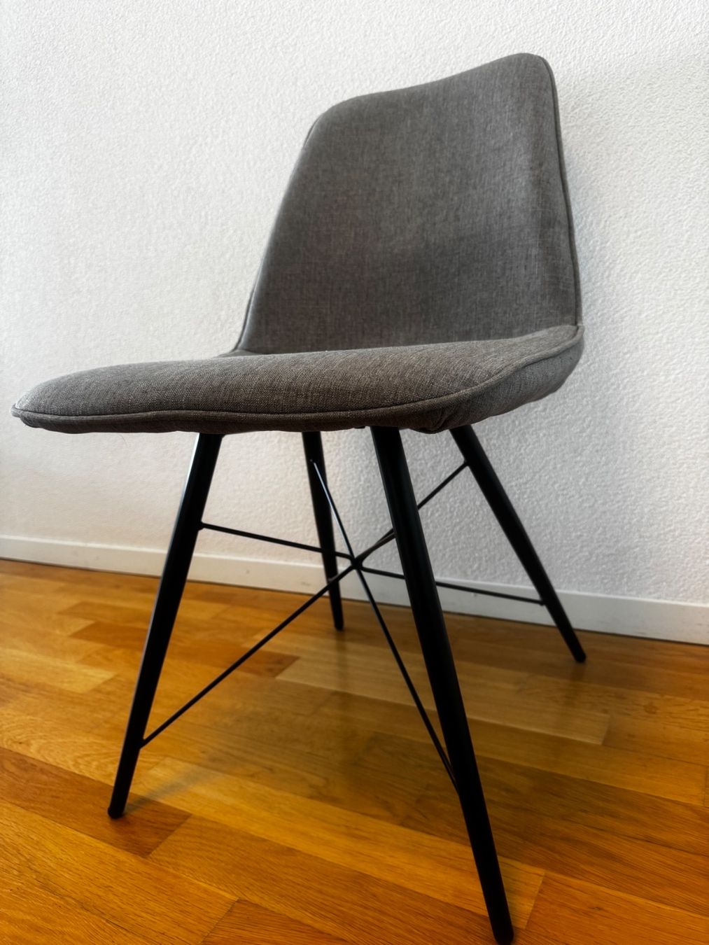 Pfister Sedie: Pfister Esszimmer Stühle – Usato da Adliswil venduto da mg565758 7