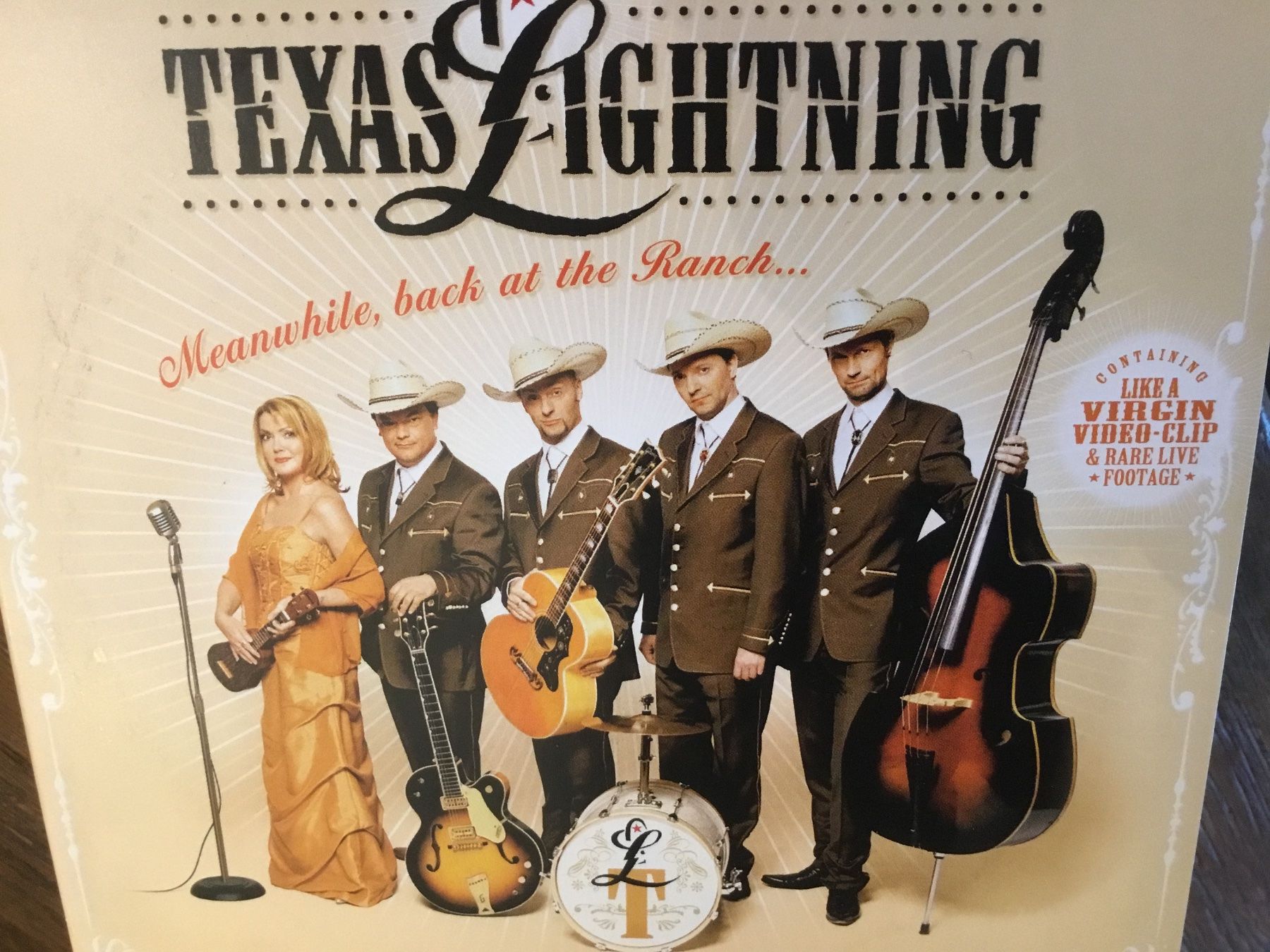 CD: Texas Lightning - Meanwhile, back at the Ranch... CD – Usato da Thierachern venduto da sweden08