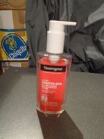 Peeling Cleanser, Neutrogena, Hautbilderneurendes Waschgel