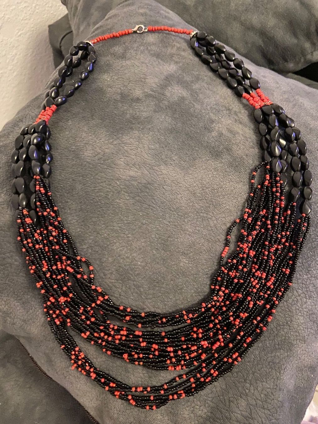 Catenine: Collier – Usato da Montreux venduto da Perledor