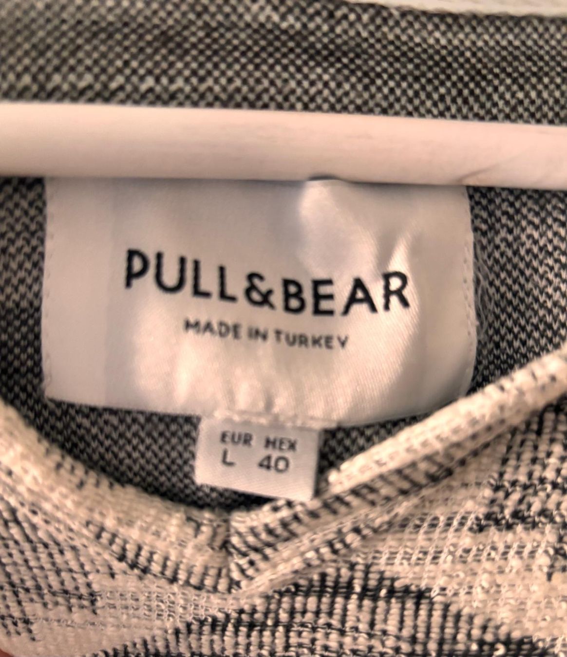 Pull&Bear T-shirt: Hoodie léger Pull&Bear - Style Ethnique - Taille L – Usato da Romainmôtier venduto da val_r8sn 1