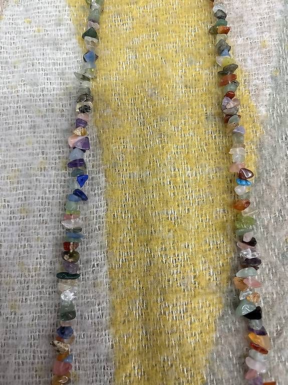 Catenine: Multicoloured gemstone chip necklace  – Usato da Birsfelden venduto da Vic_toria 1
