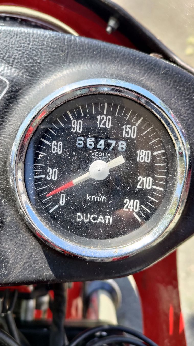 Ducati Strada: Ducati 900 SS – Usato da Basel venduto da langga9 9