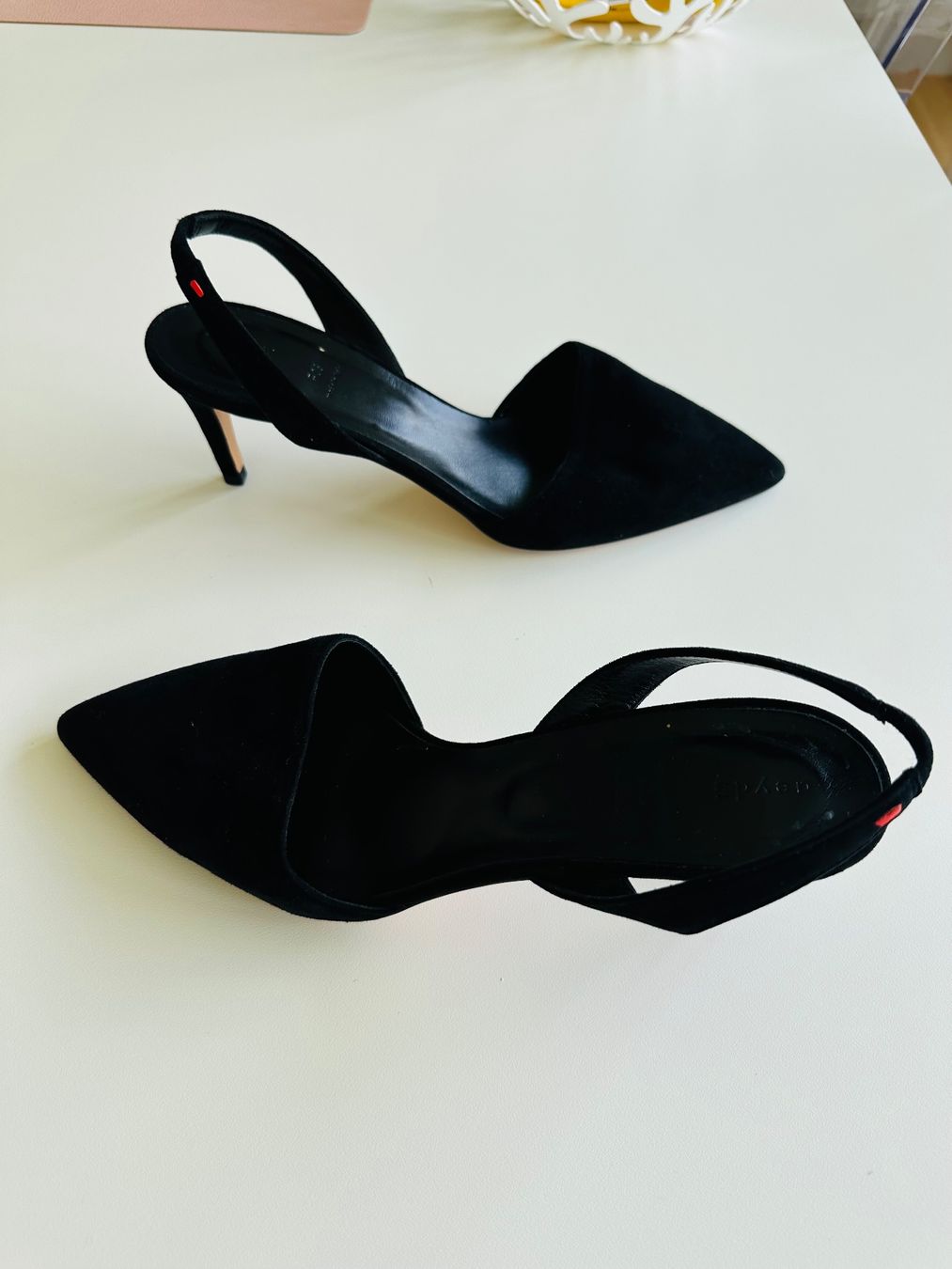 Scarpe da donna: Feminine Wildleder-Heels mit Spitze – Usato da Zürich venduto da laschelli 1