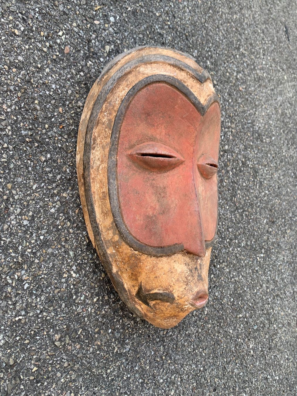 Internationale Kunst: Maske Holzmaske Kultmaske Tanzmaske aus Afrika – Gebraucht aus Belp von ric_xz59 1