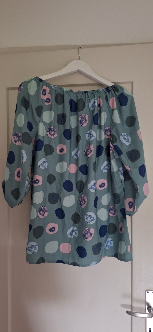 Tuniche: Bluse/Tunika, Gr. 38, mit Punktemuster, Top Zustand – Usato da Richterswil venduto da C011 1