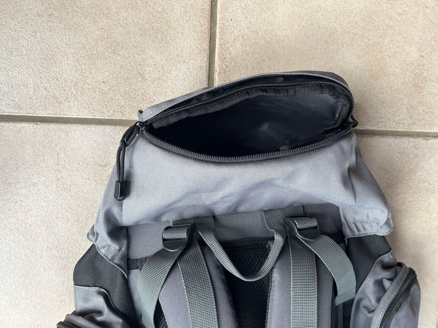 Lafuma Zaini: Rucksack "lafuma TOURER 40" – Usato da Rengg venduto da ecilainruh 3