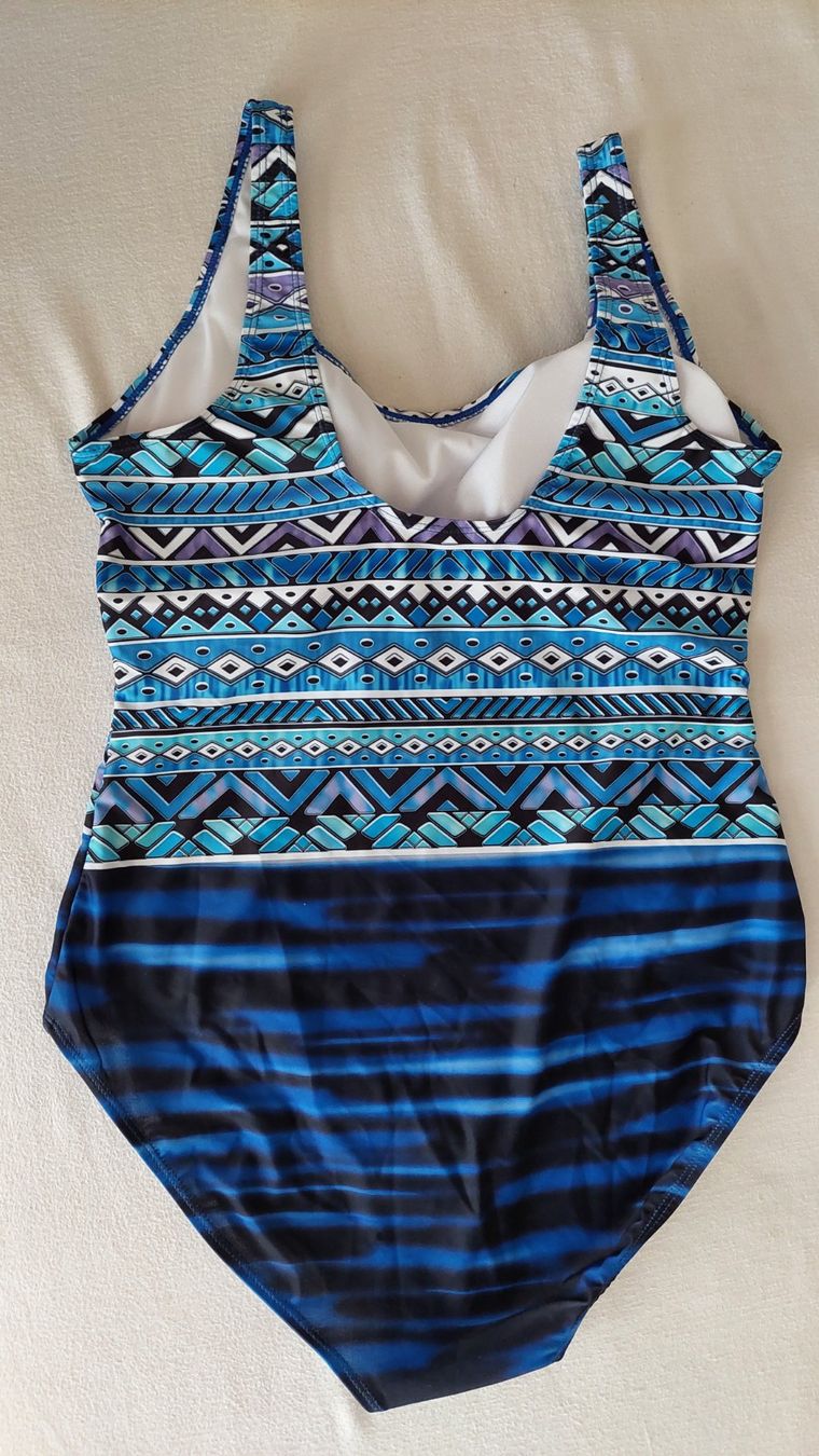 Costumi da bagno & Bikini: Neuer Badeanzug einteilig - Grösse XXL / 44 / 46 – Nuovo (secondo la descrizione) da Oberwil BL venduto da Hunajakakku 2