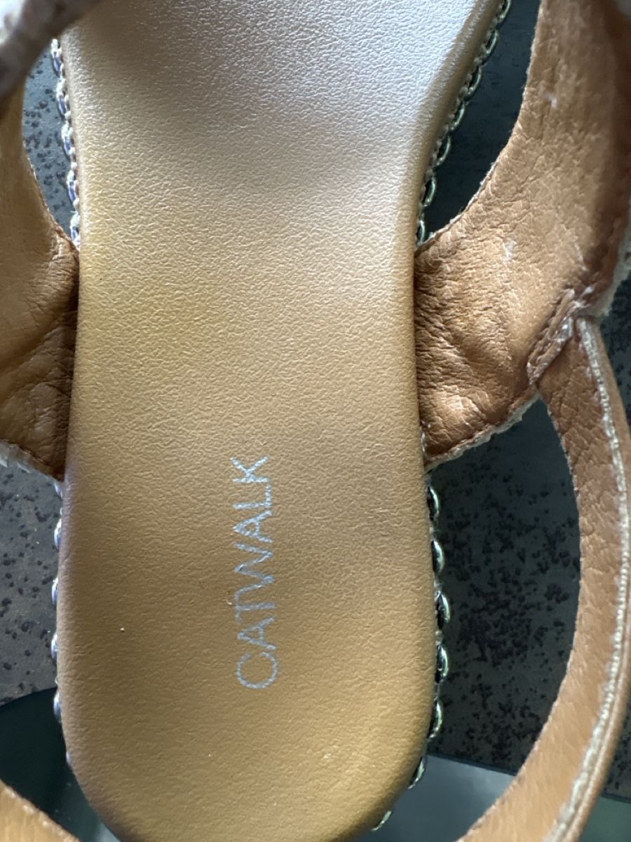 Scarpe da donna: Sandalen  – Usato da Kerns venduto da mueller71 2