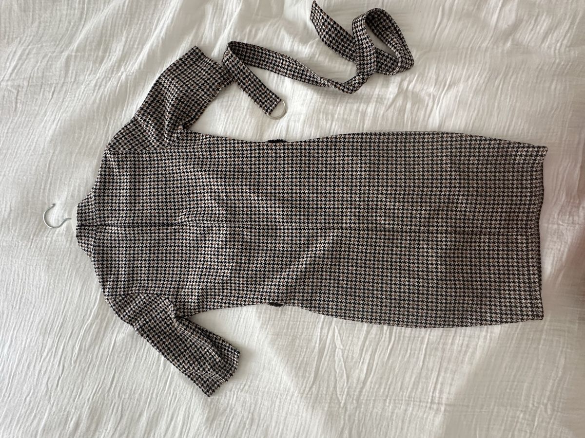 Kleider: Kleid von Amisu – Gebraucht aus Olten von sar_zs6d 1